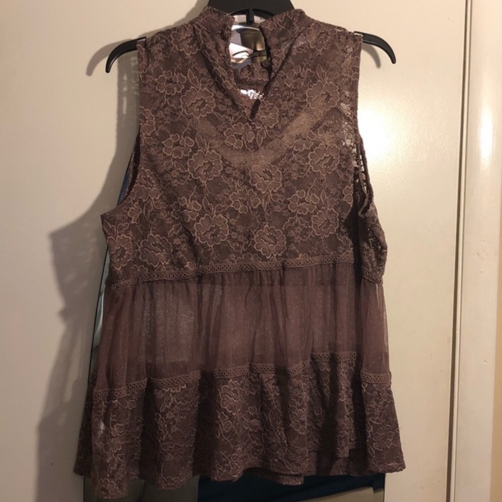 EUC Maurice Top - Picture 1 of 3